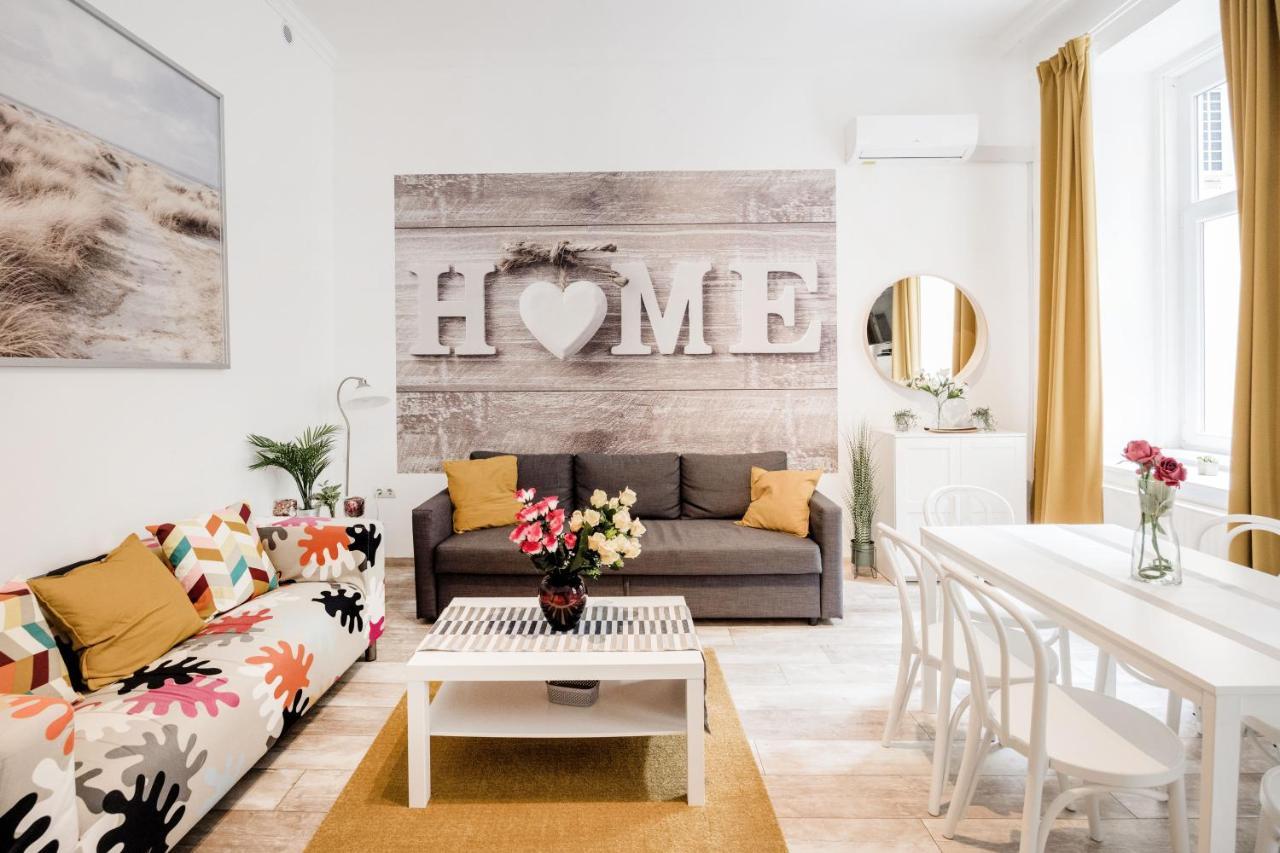 Lavender Apartment Budapest Eksteriør bilde