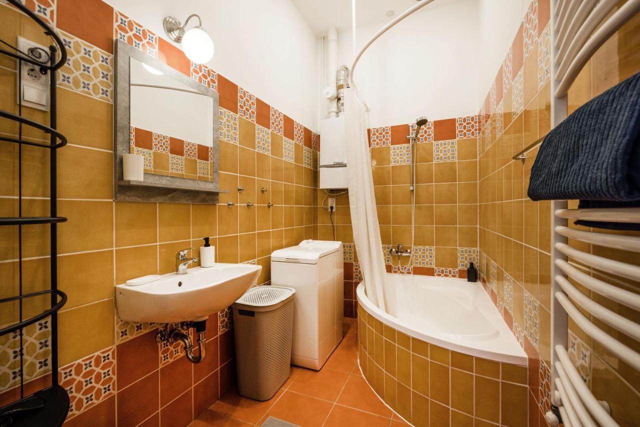 Lavender Apartment Budapest Eksteriør bilde