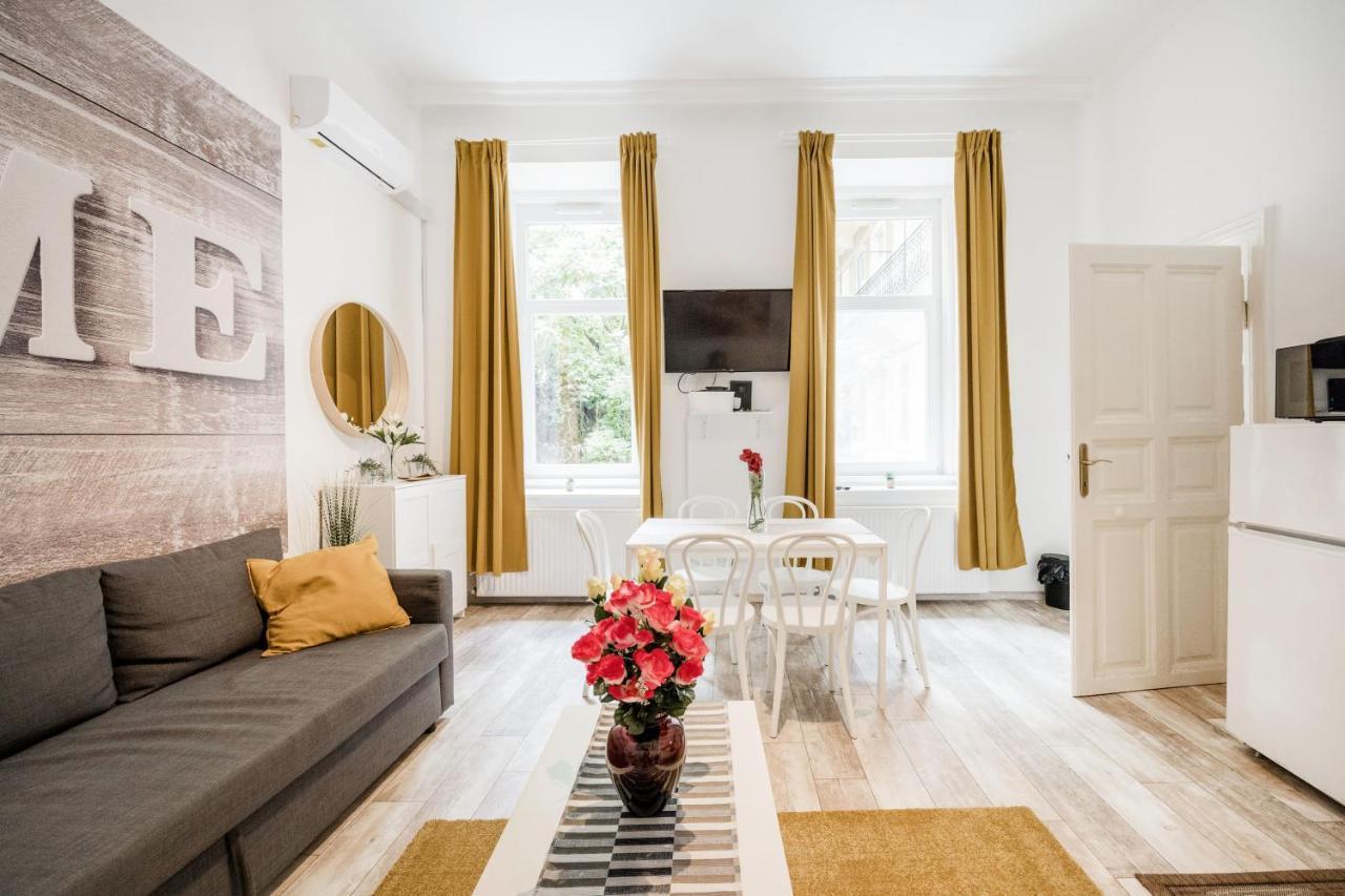 Lavender Apartment Budapest Eksteriør bilde